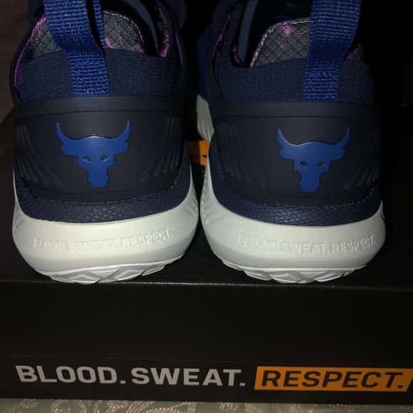 PROJECT ROCK 5 - Picture 3 of 4